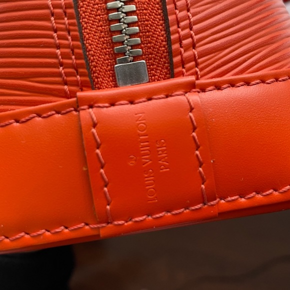 ❌SOLD❌Orange Minnesota Authentic Louis Vuitton Purse Nano Alma BB with dust bag - Picture 16 of 16